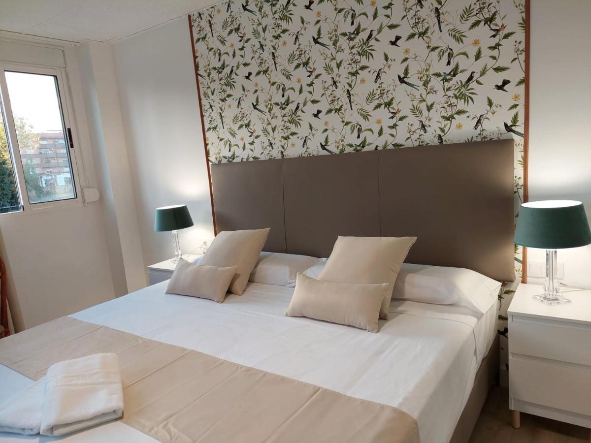 Hostal Garden Rous Paiporta Bagian luar foto