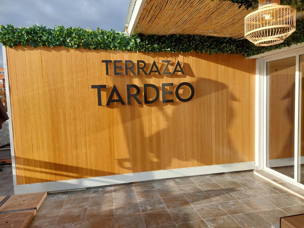 Hostal Garden Rous Paiporta Bagian luar foto