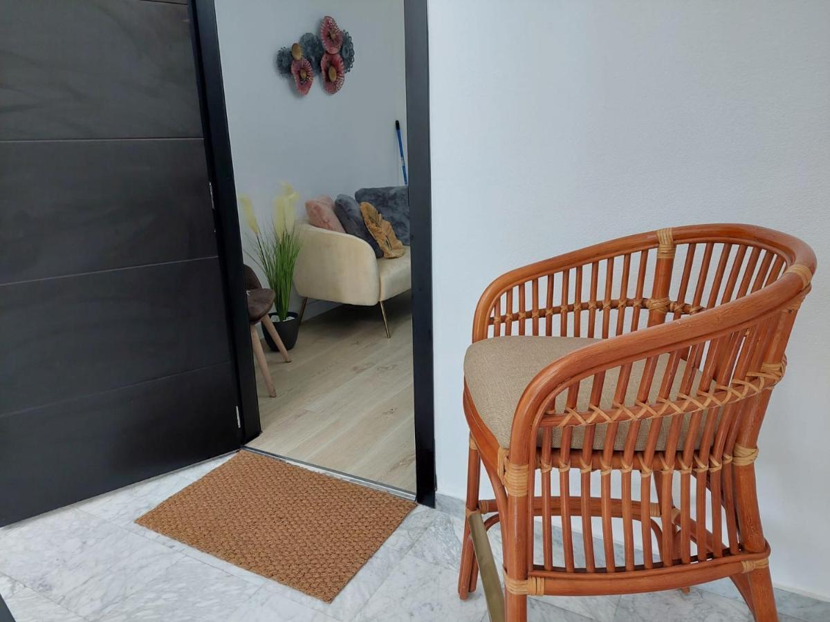 Hostal Garden Rous Paiporta Bagian luar foto