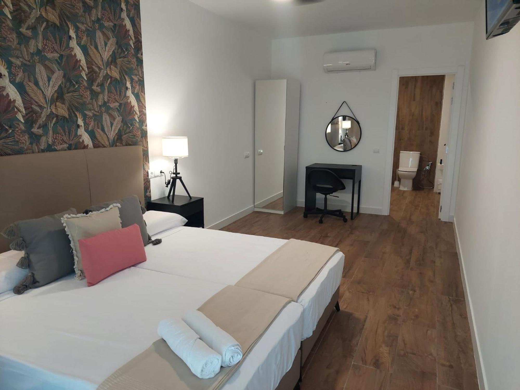 Hostal Garden Rous Paiporta Bagian luar foto